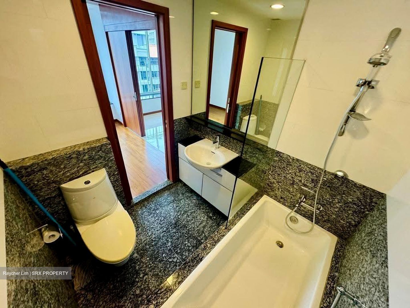 Clydes Residence (D8), Apartment #623557121